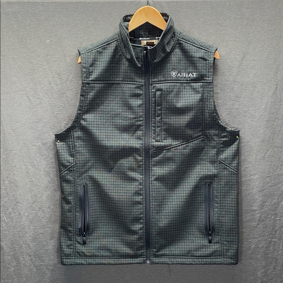 Ariat Other - Ariat Men's Dark Charcoal Grid Quilted Vest